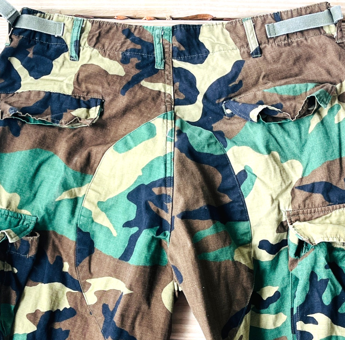 US Army Woodland Camo BDU Combat Trousers Medium Regular Green Brown - Image 9